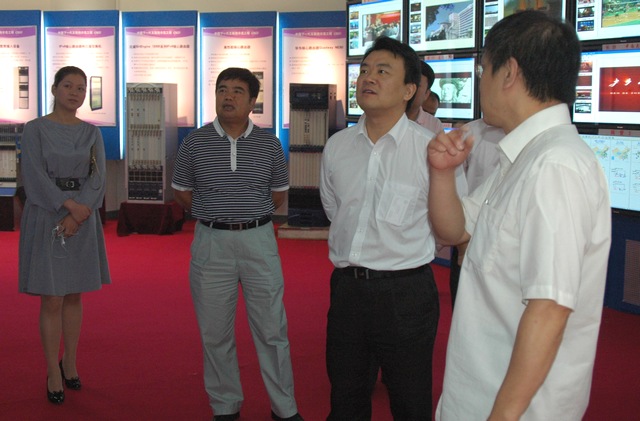 丽江龙岗区辅导参观凤凰至尊网络